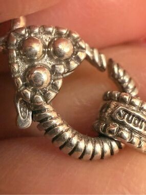 Judith Ripka designer Sterling Silver Link Necklace - heart clap